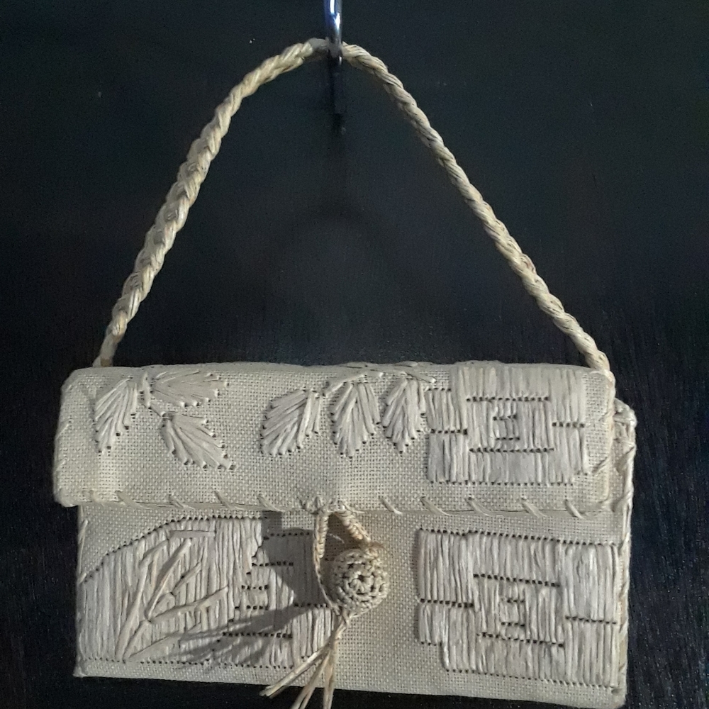 Vintage Hand embroidered lunchbox handbag